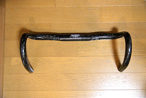 カーボンハンドルを導入